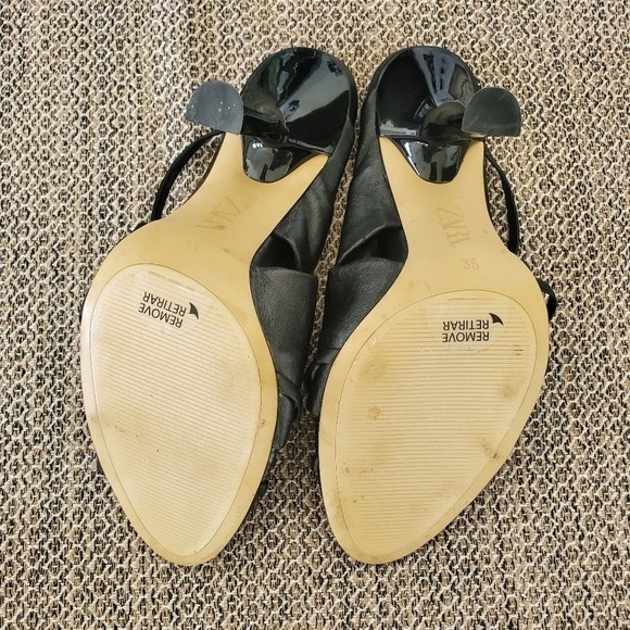 Zara Gathered Leather Heeled Sandals - Picture 8 of 13